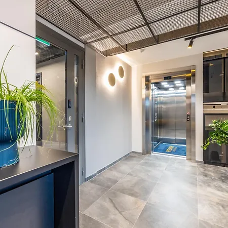 Hessnery מלון דירות 4*